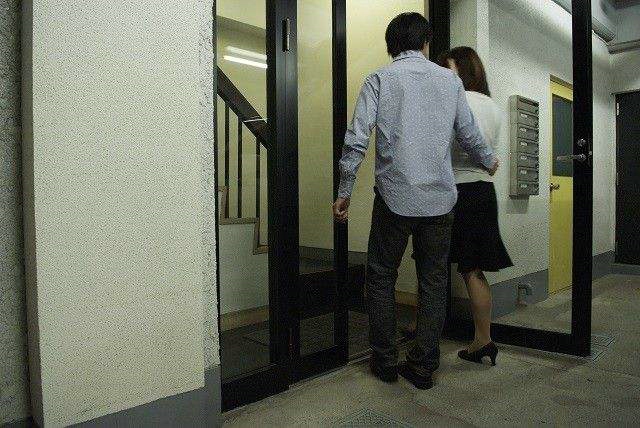 2025出轨离婚可以要求赔偿什么?